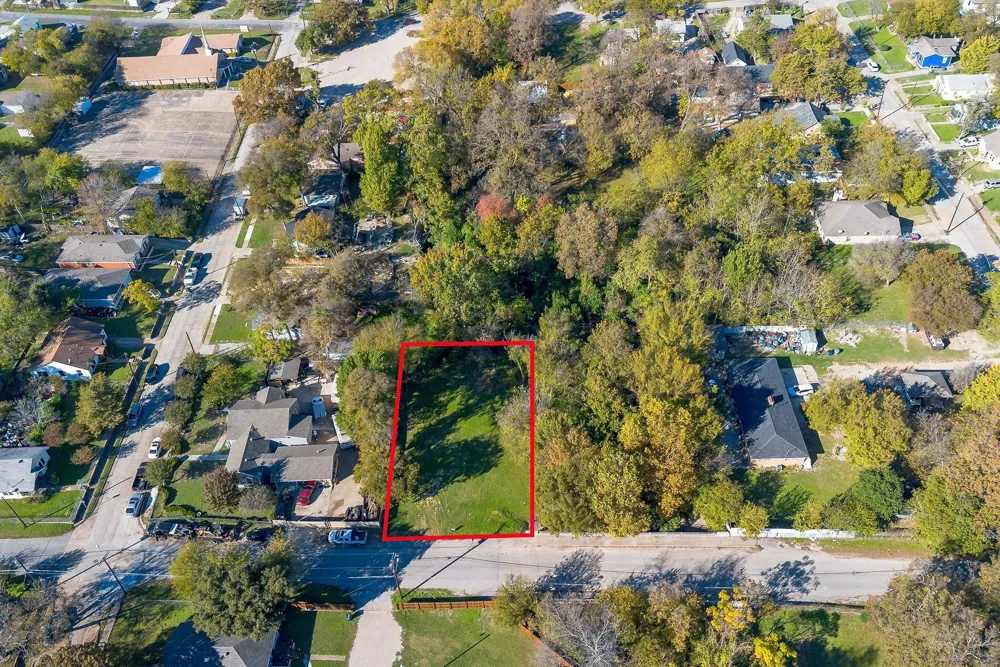 1815 Kingsley Drive Dallas, TX 75216