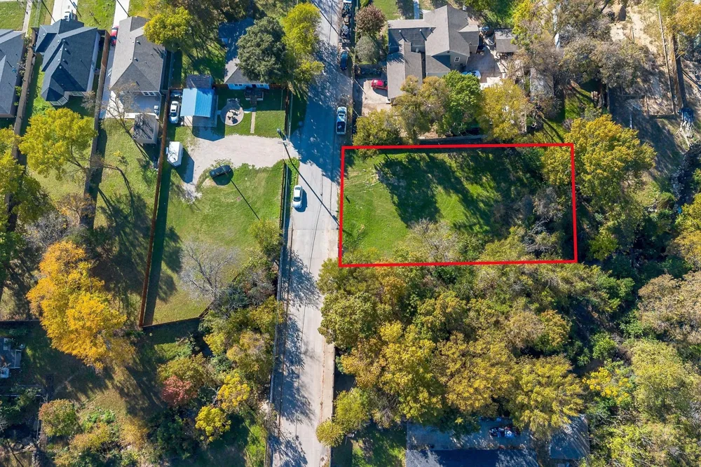 1815 Kingsley Drive Dallas, TX 75216