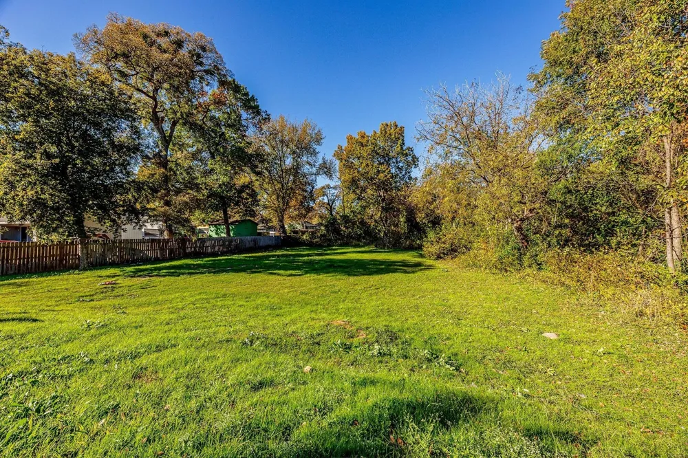 1815 Kingsley Drive Dallas, TX 75216