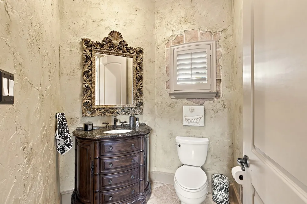 613 Sophie Lane Colleyville, TX 76034