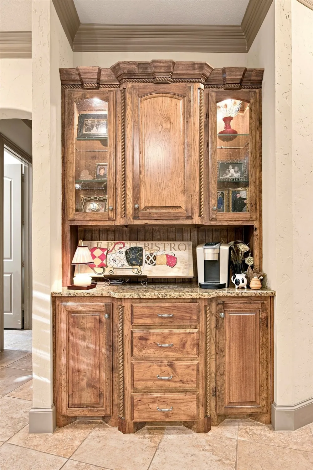 613 Sophie Lane Colleyville, TX 76034