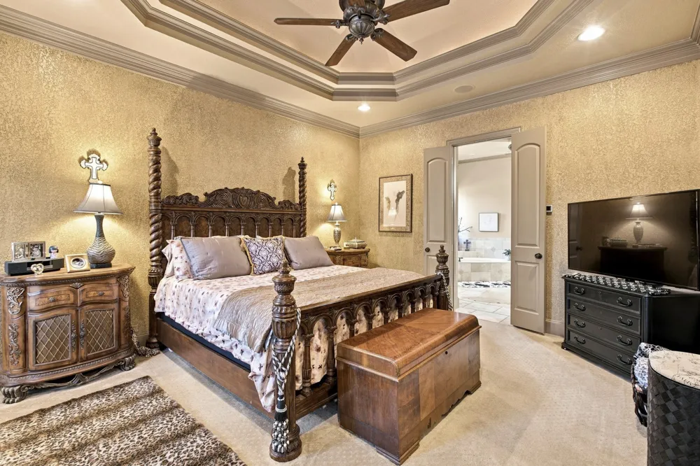 613 Sophie Lane Colleyville, TX 76034