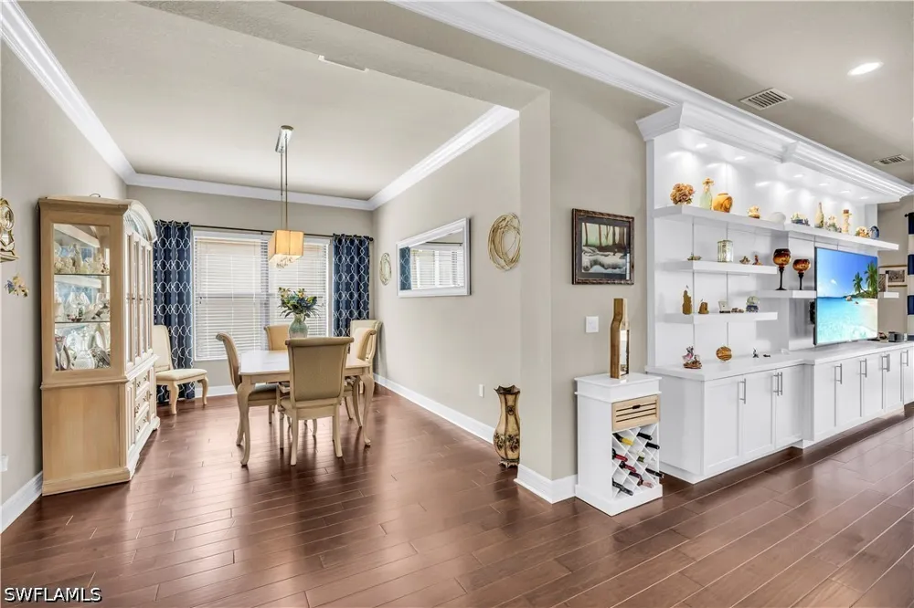 Amelia Way Naples, FL 34119