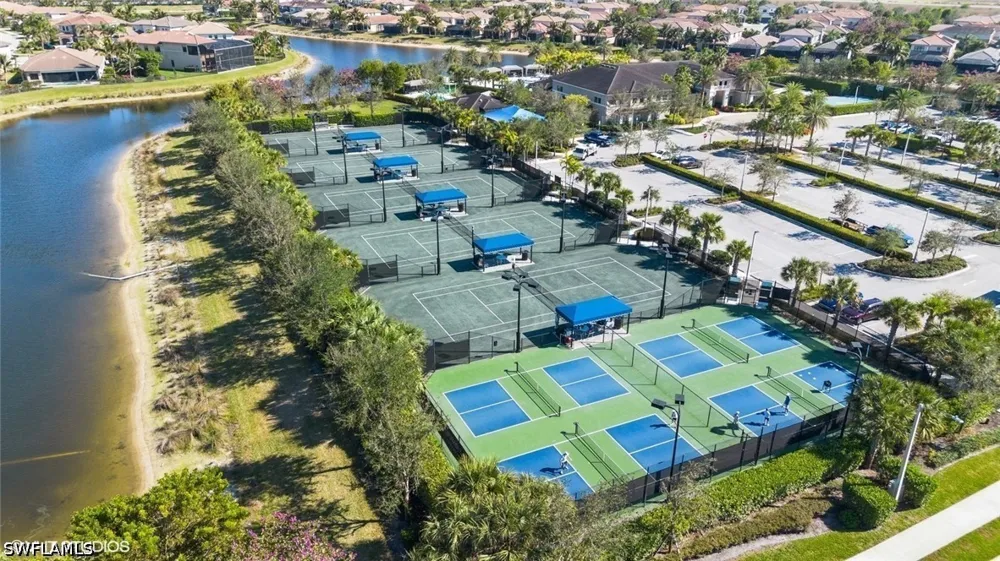 Amelia Way Naples, FL 34119