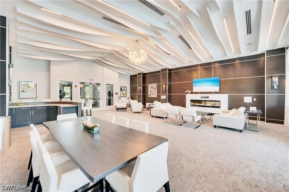 Amelia Way Naples, FL 34119