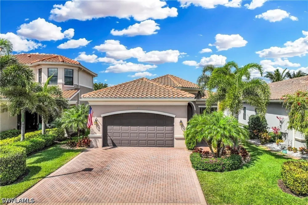 Amelia Way Naples, FL 34119
