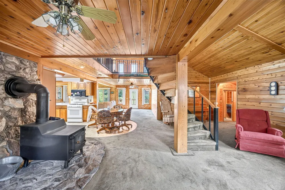 19706 20 Mile Road Burdell Township, MI 49688