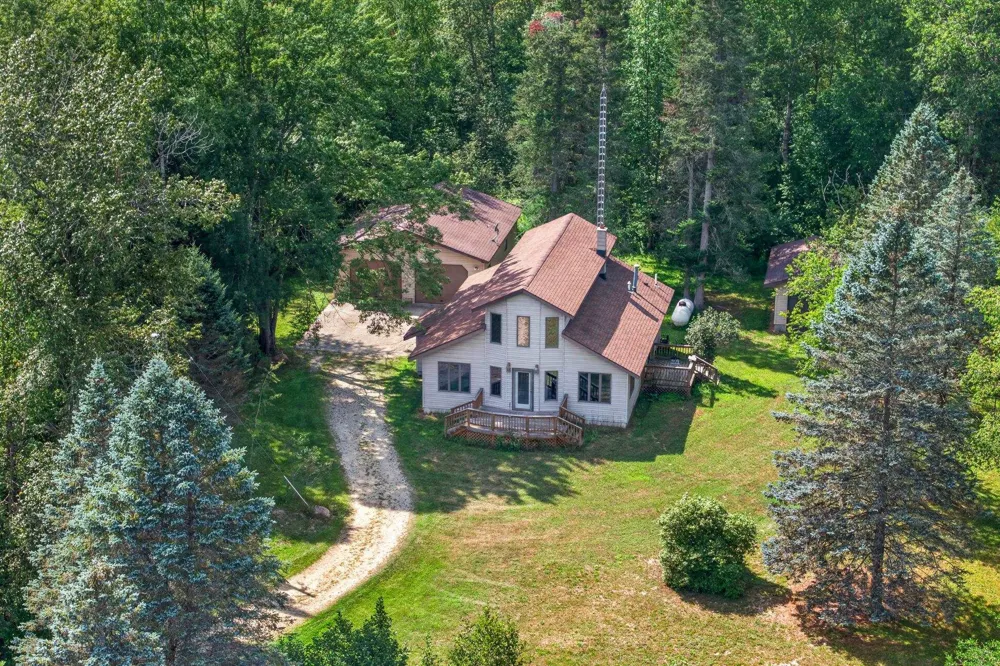 19706 20 Mile Road Burdell Township, MI 49688