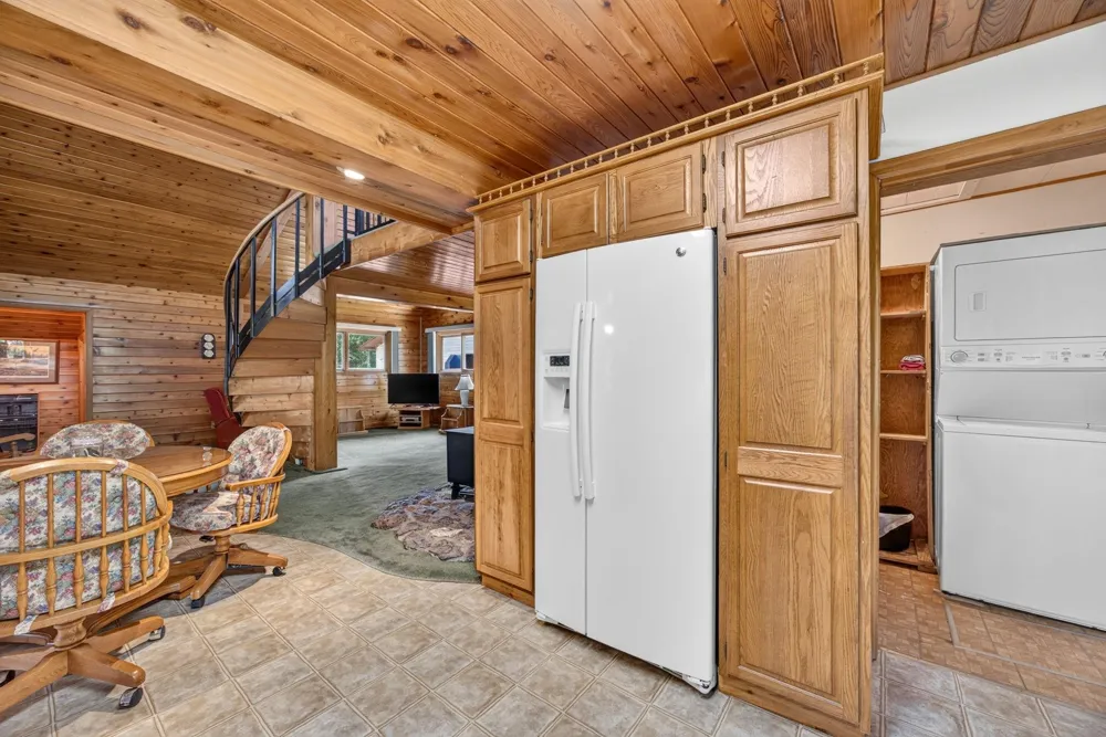 19706 20 Mile Road Burdell Township, MI 49688