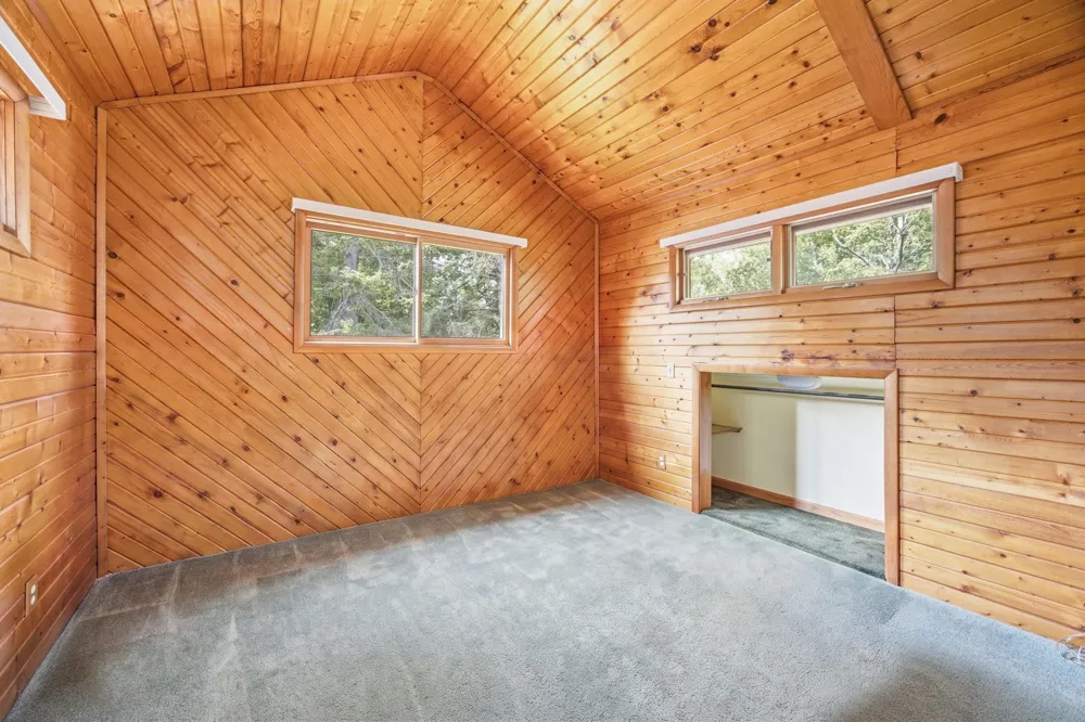 19706 20 Mile Road Burdell Township, MI 49688