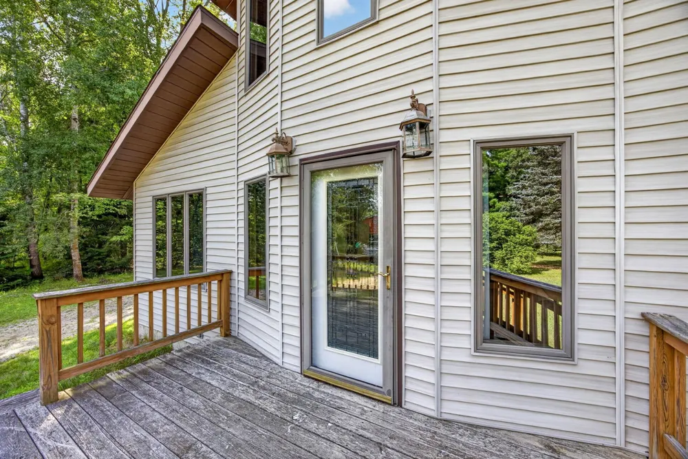 19706 20 Mile Road Burdell Township, MI 49688