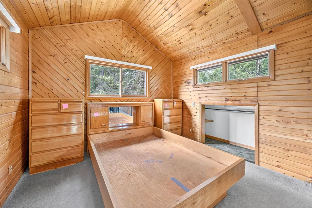 19706 20 Mile Road Burdell Township, MI 49688