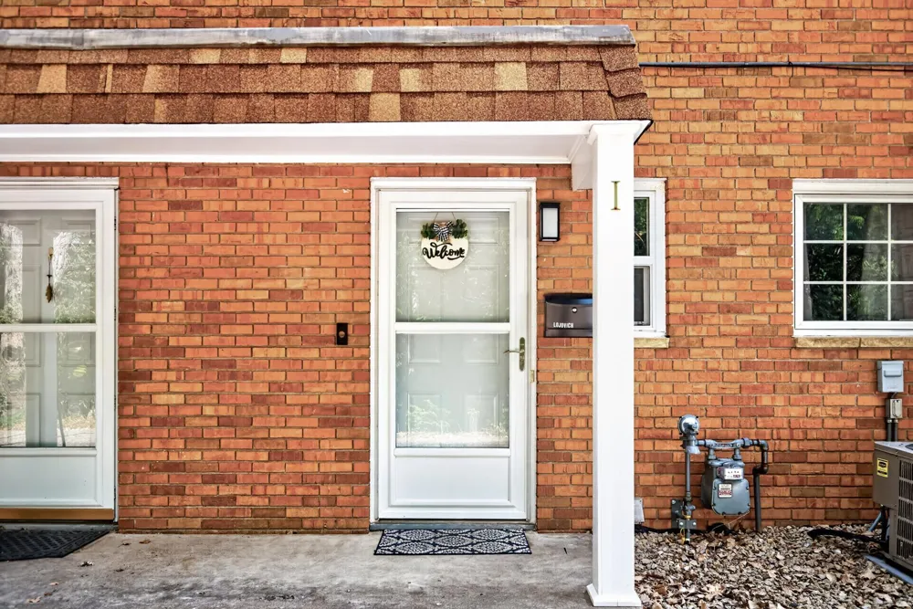 1860 Mcmenemy Street #I Maplewood, MN 55117