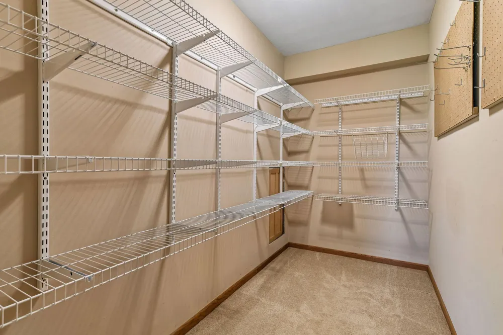 1118 W State Street Belle Plaine, MN 56011