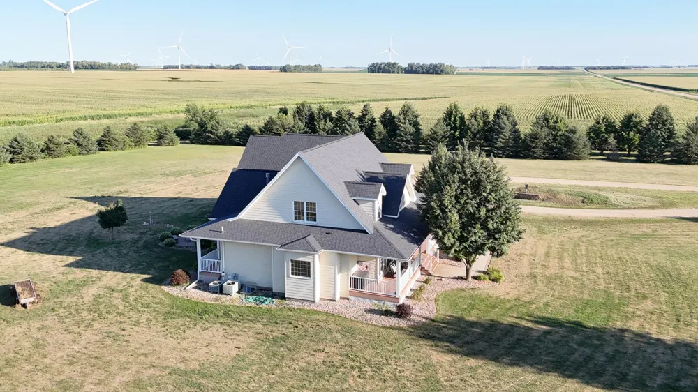 2980 County Road 101 Hendricks, MN 56136