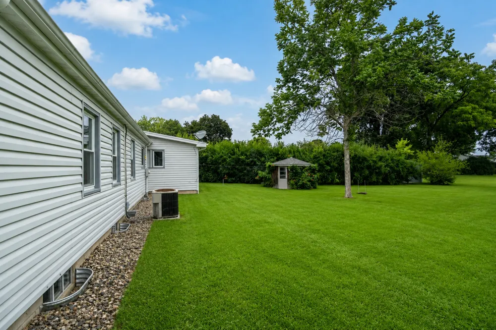 128 Park Lane Le Sueur, MN 56058