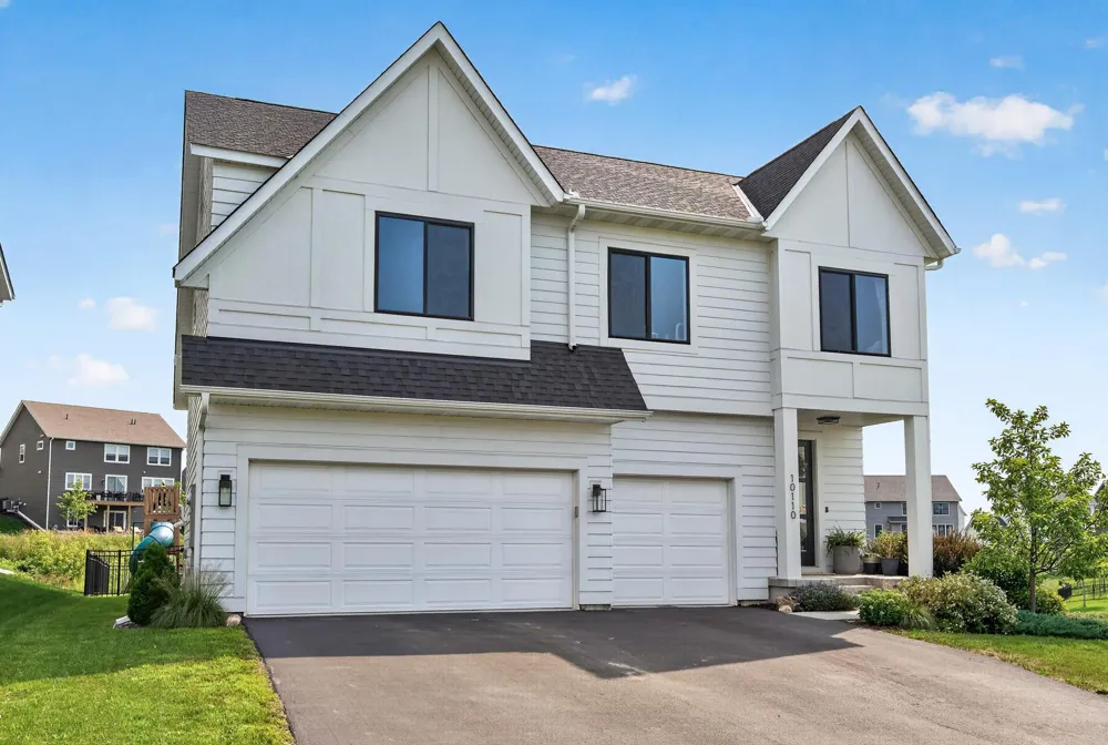 10110 Harvest Trail Victoria, MN 55318