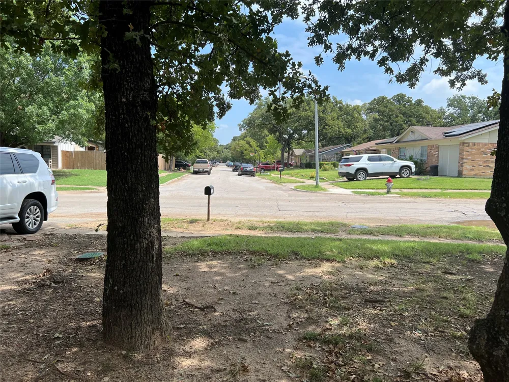 3221 Forestdale Lane Balch Springs, TX 75180