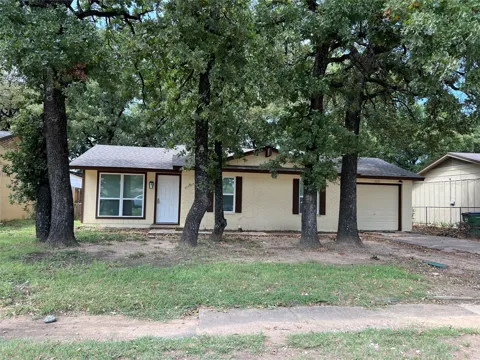 3221 Forestdale Lane