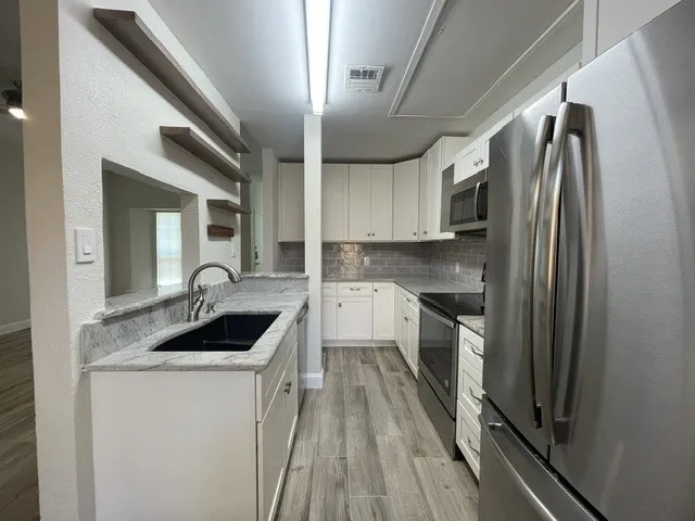 3904 Rawlins Street #113 Dallas, TX 75219