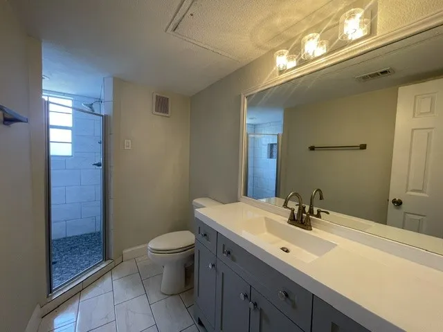 3904 Rawlins Street #113 Dallas, TX 75219
