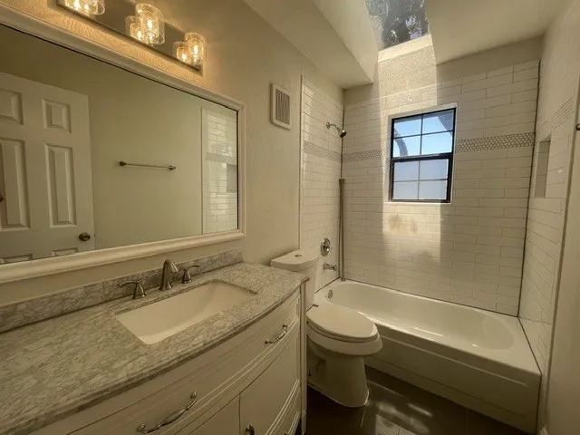 3904 Rawlins Street #113 Dallas, TX 75219