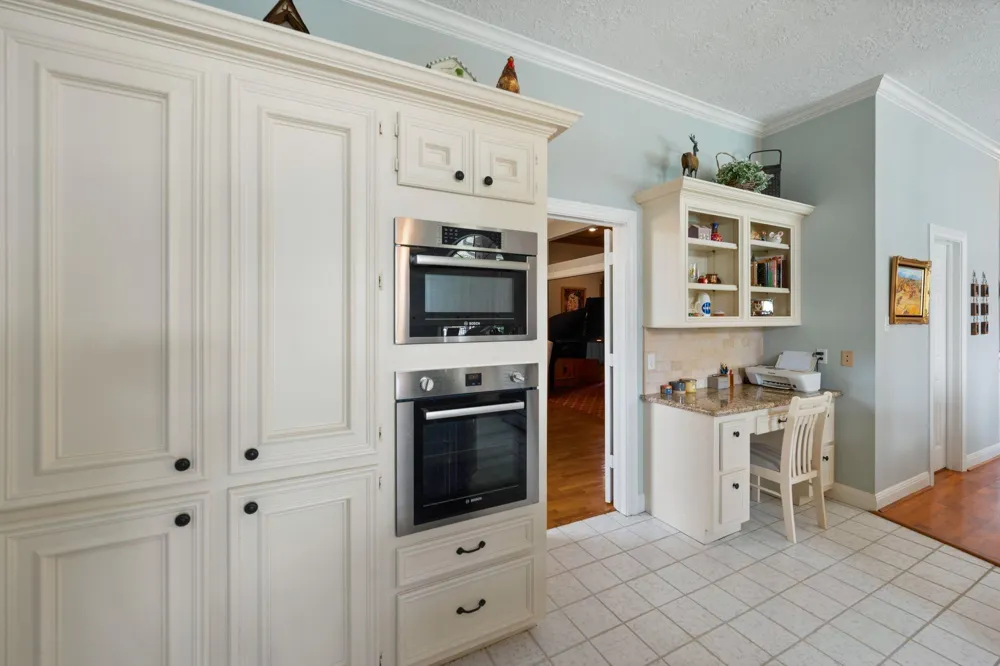 2207 Twin Oaks Boulevard Kemah, TX 77565
