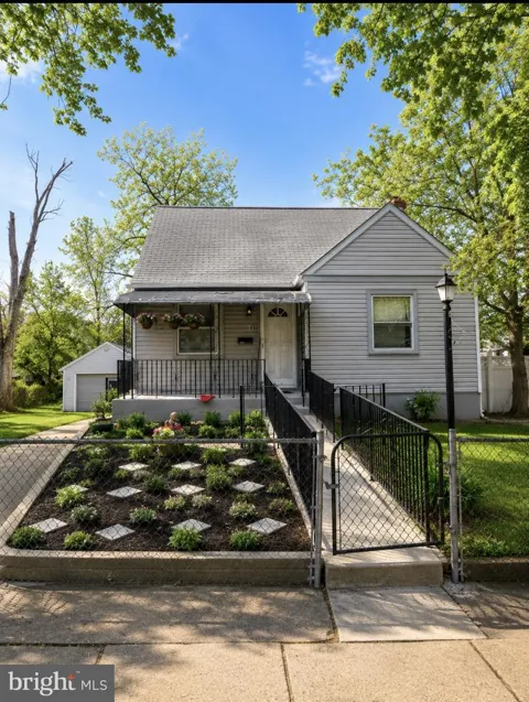 15 HIRST AVENUE