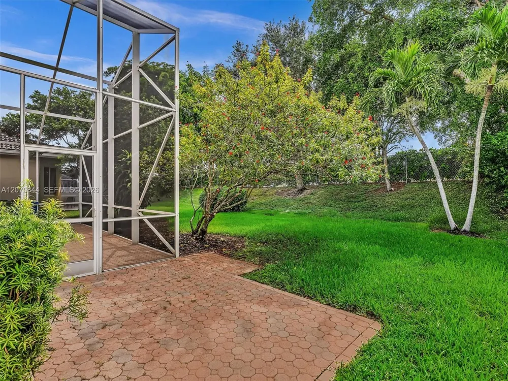 6271 SW 195th Ave Pembroke Pines, FL 33332