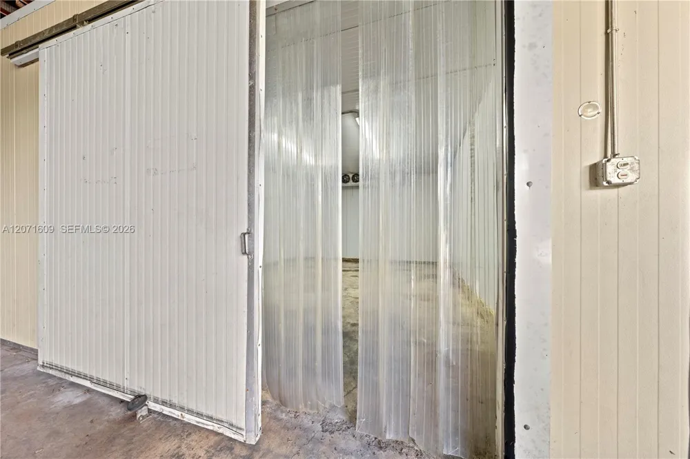 22100 194th Avenue Miami, FL 33170