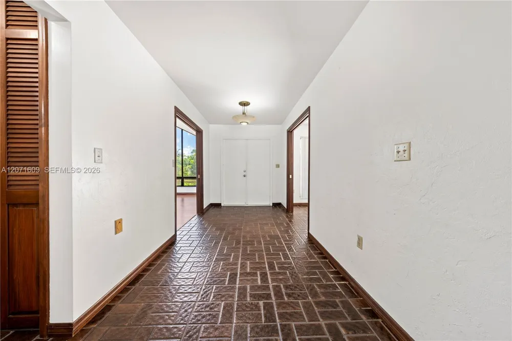 22100 194th Avenue Miami, FL 33170