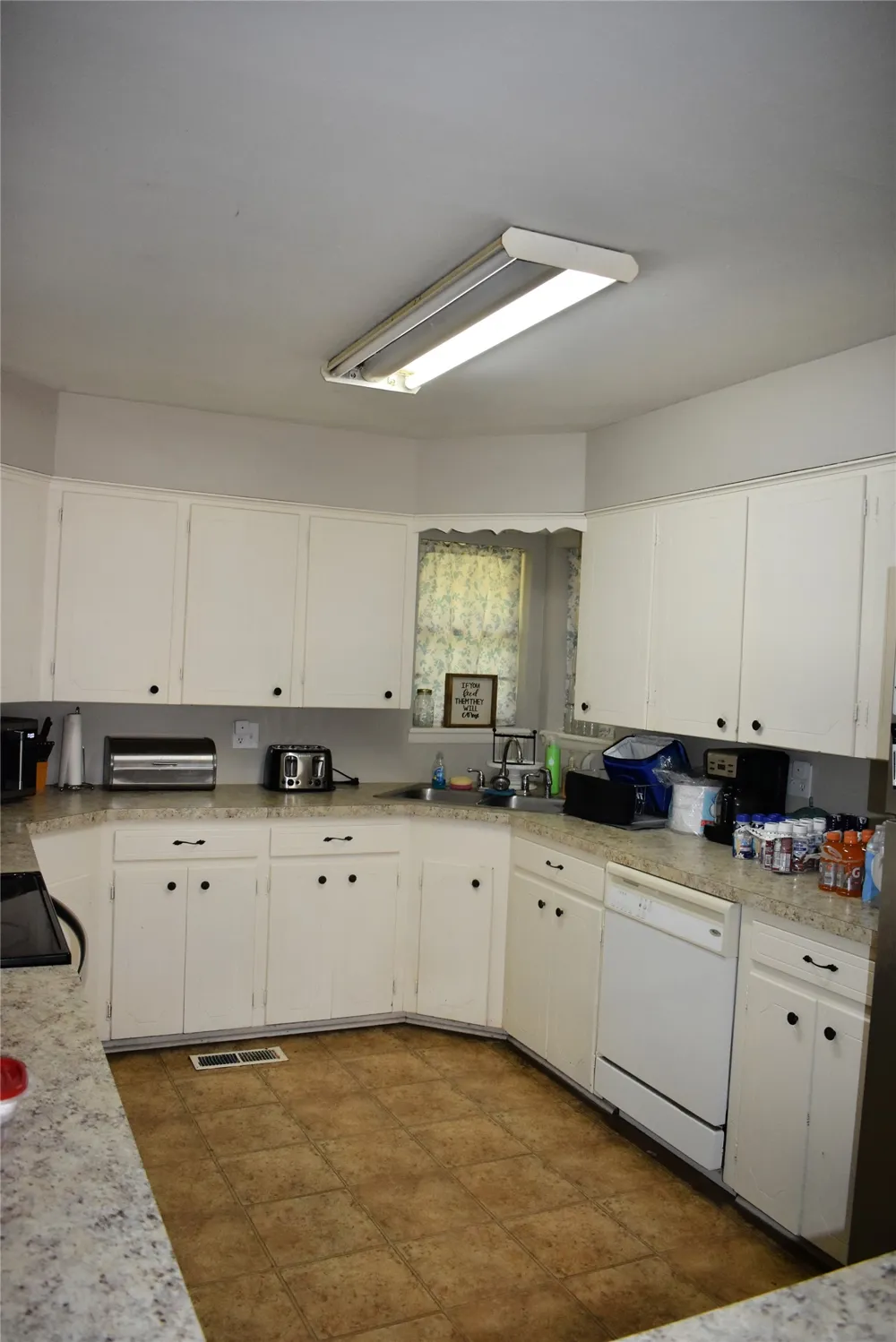 1110 S 4 STREET Hugo, OK 74743