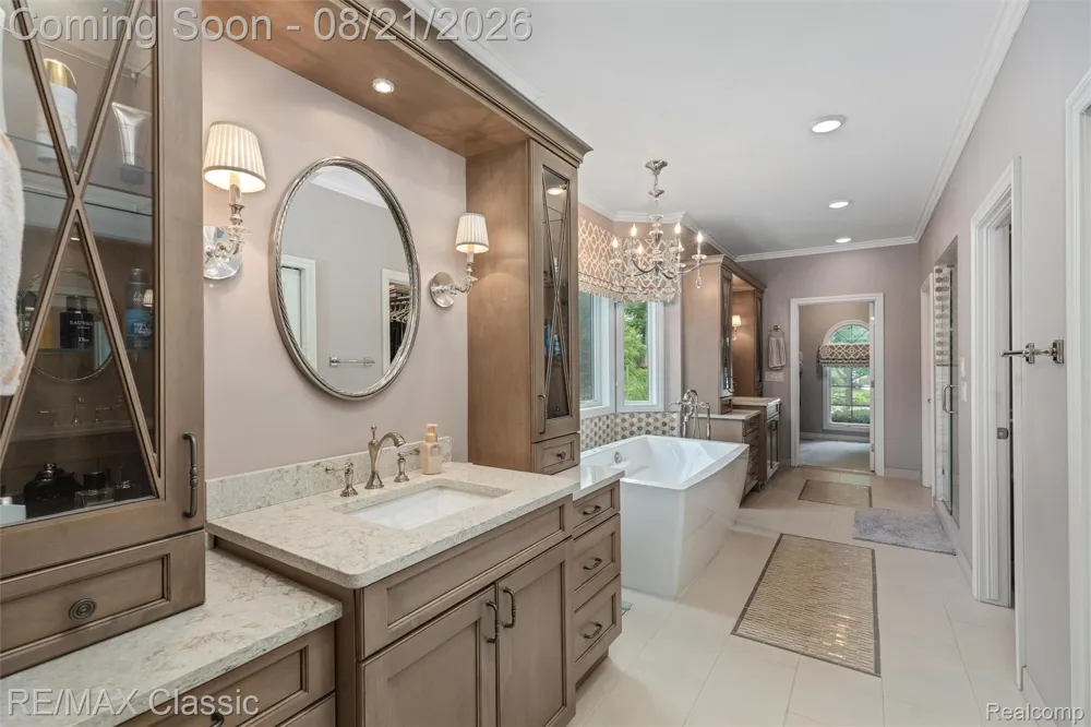 18133 Mission Point Northville Township, MI 48168