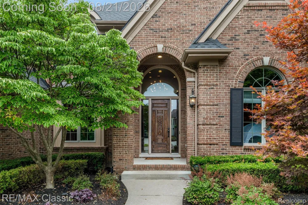18133 Mission Point Northville Township, MI 48168
