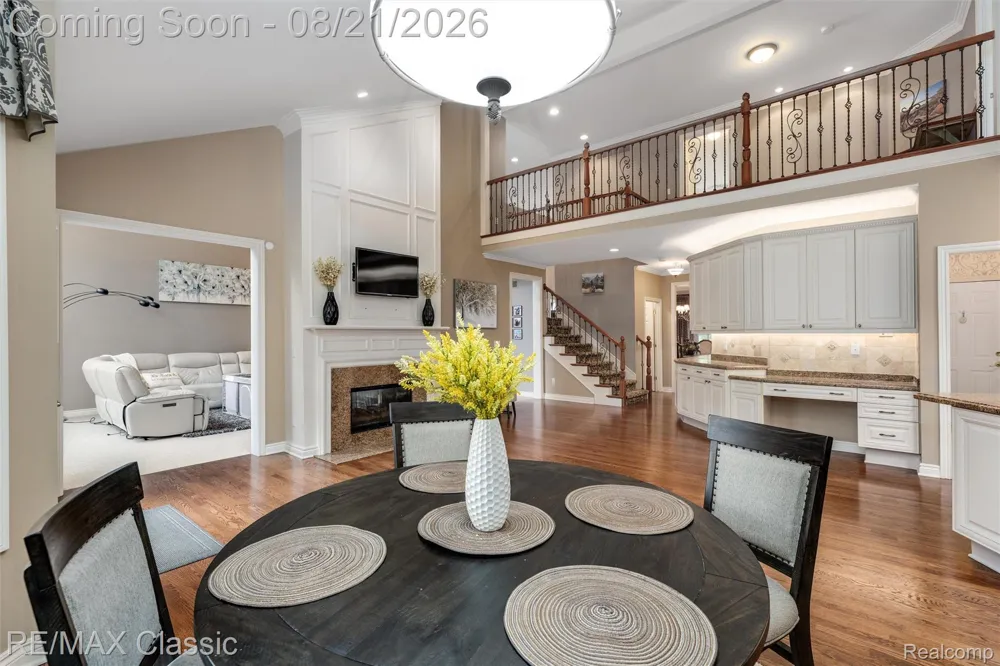 18133 Mission Point Northville Township, MI 48168