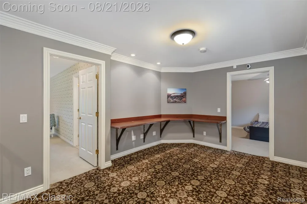 18133 Mission Point Northville Township, MI 48168