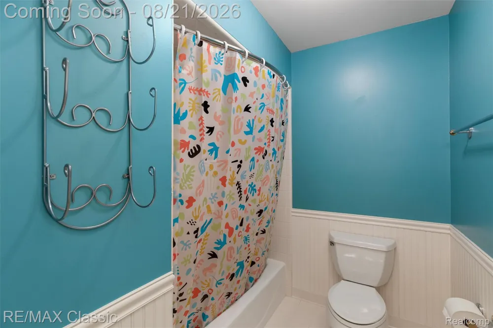 18133 Mission Point Northville Township, MI 48168
