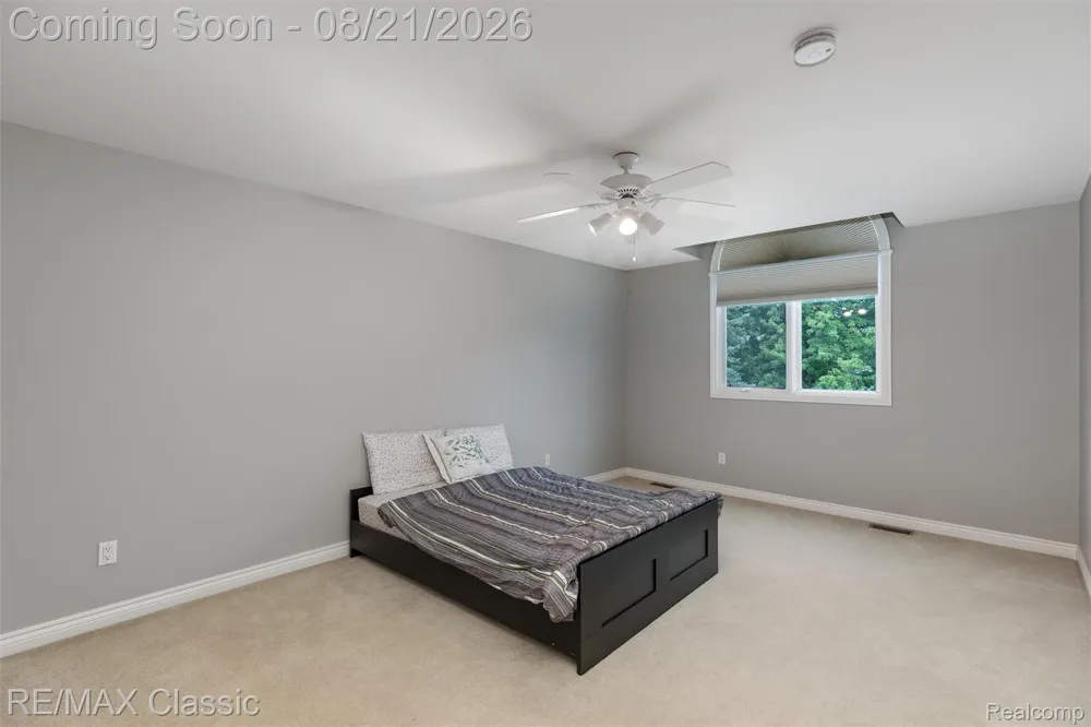 18133 Mission Point Northville Township, MI 48168