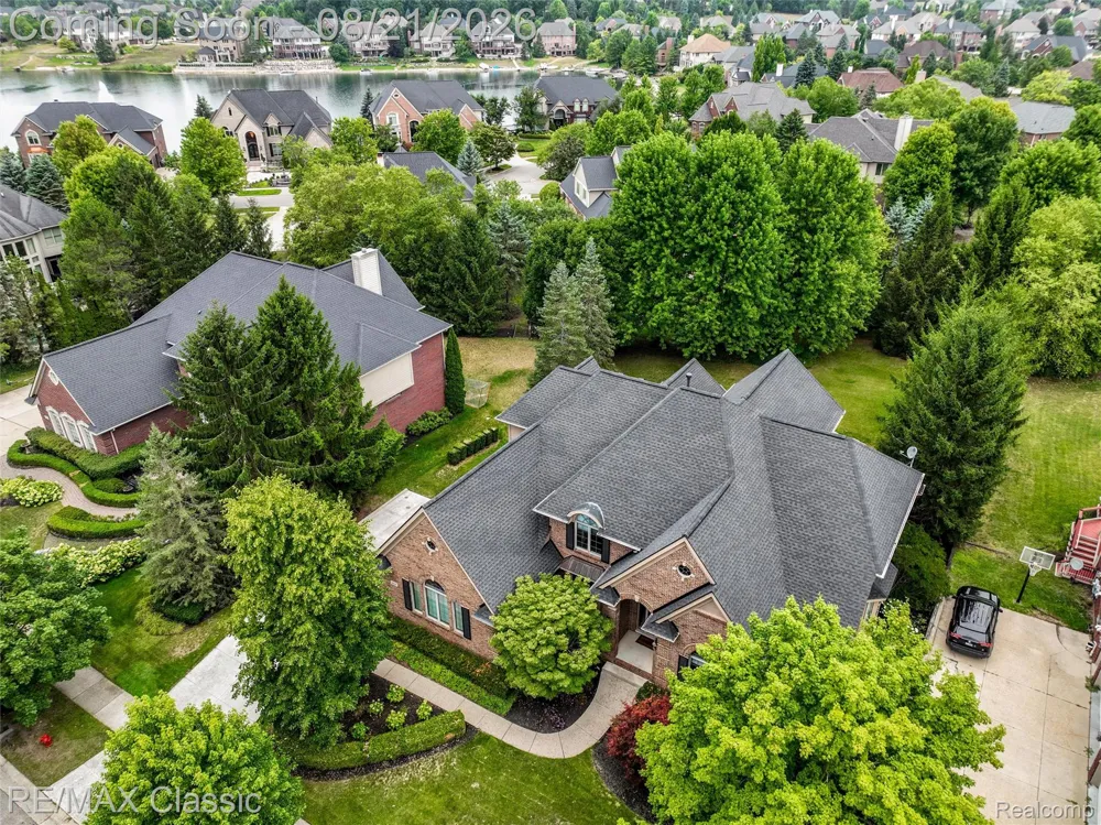 18133 Mission Point Northville Township, MI 48168