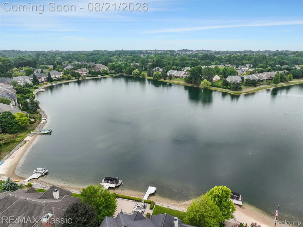 18133 Mission Point Northville Township, MI 48168