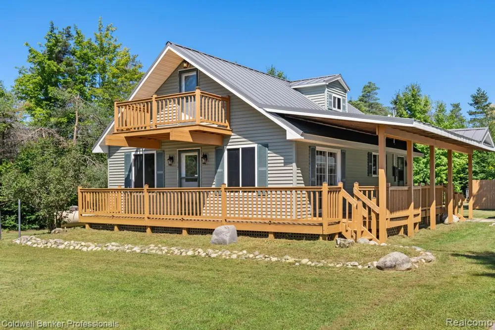 6389 Postlewait Road Mancelona Township, MI 49659