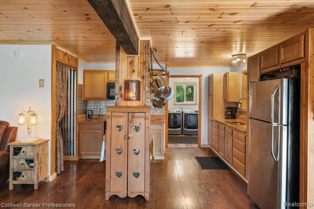 6389 Postlewait Road Mancelona Township, MI 49659