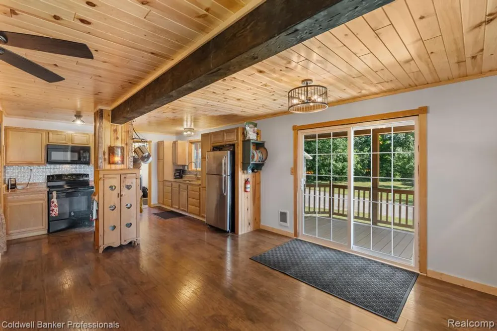 6389 Postlewait Road Mancelona Township, MI 49659