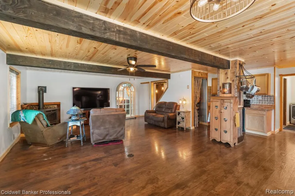 6389 Postlewait Road Mancelona Township, MI 49659