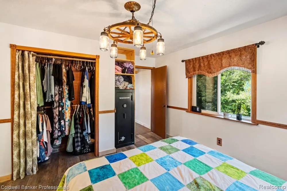 6389 Postlewait Road Mancelona Township, MI 49659