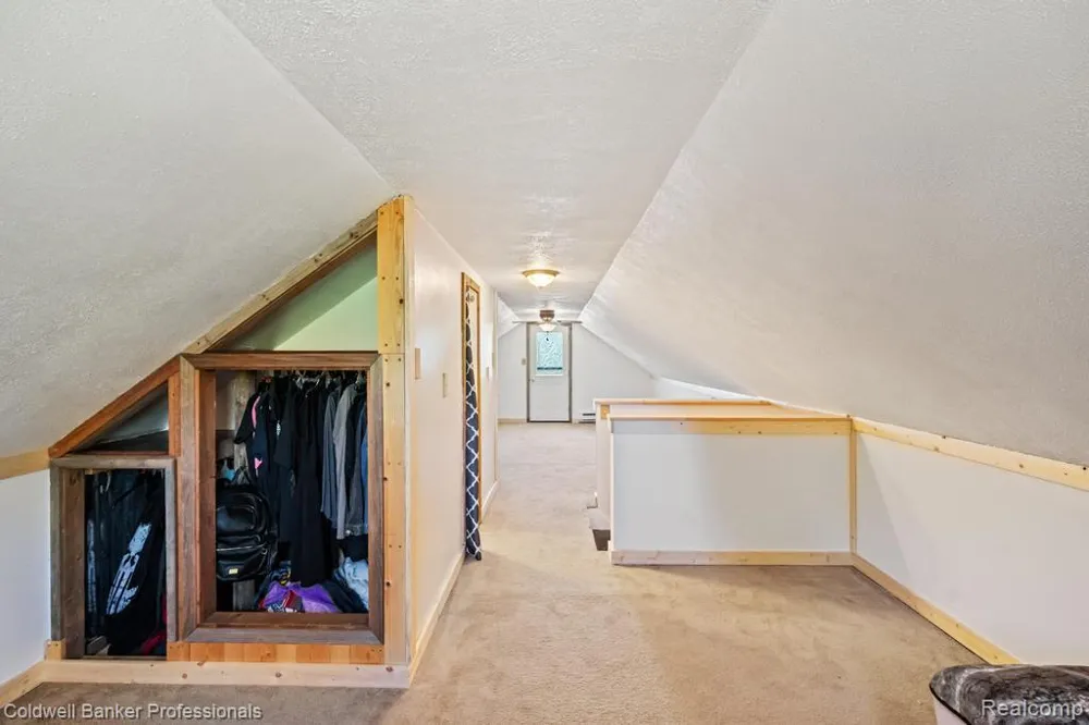 6389 Postlewait Road Mancelona Township, MI 49659