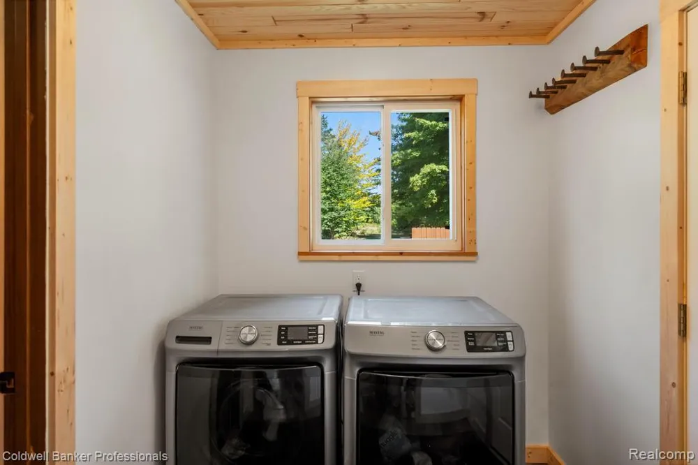 6389 Postlewait Road Mancelona Township, MI 49659