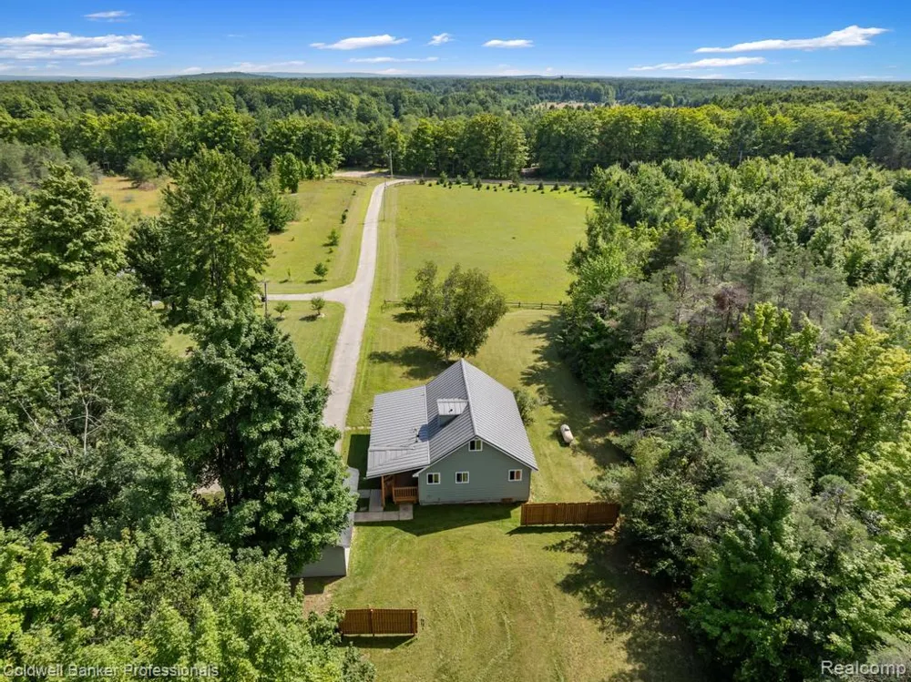 6389 Postlewait Road Mancelona Township, MI 49659
