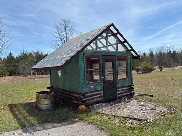 6389 Postlewait Road Mancelona Township, MI 49659