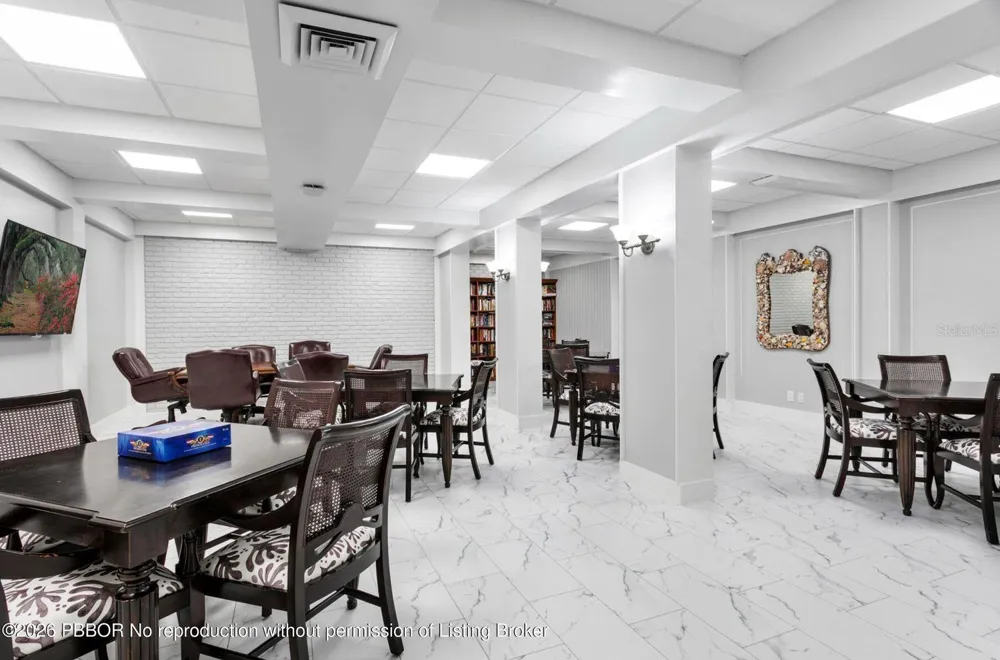 2860 S OCEAN BOULEVARD #208 Palm Beach, FL 33480